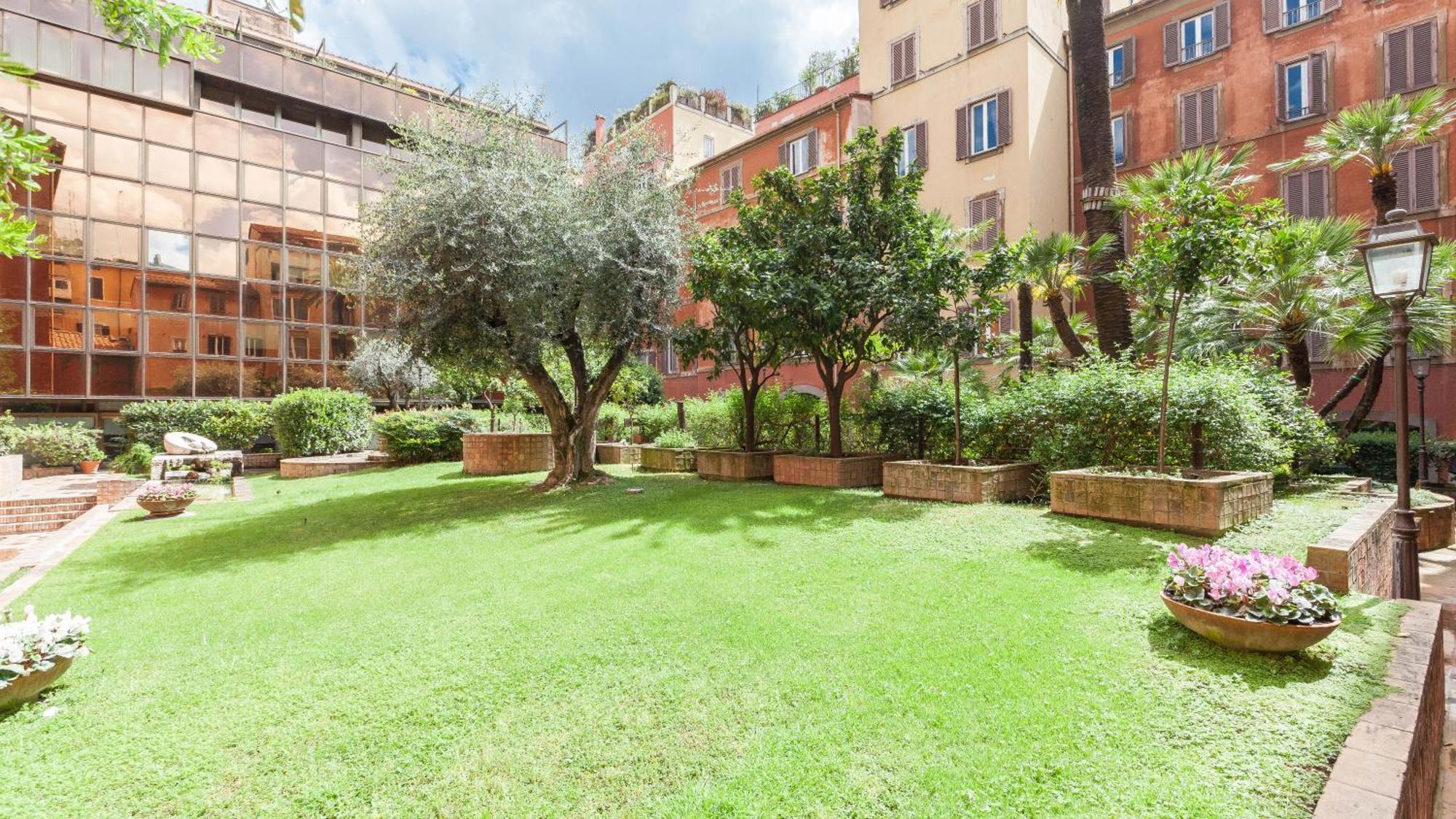 Apartment Saturno In Trevi Rom